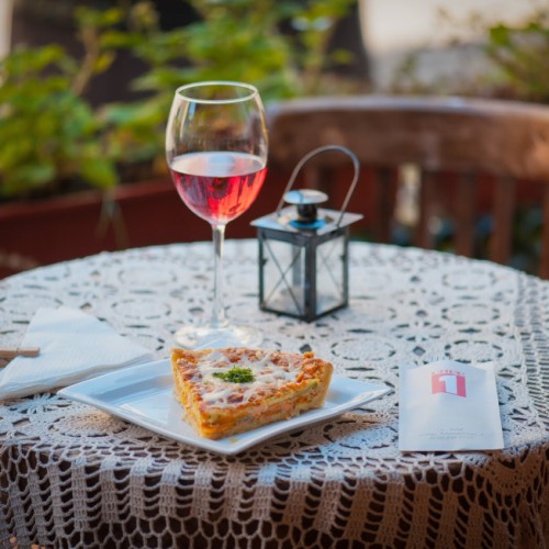 Wine boutique «Cafe 1»