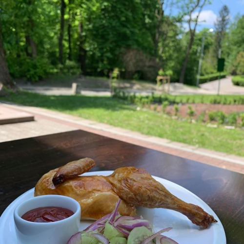 Vysokyy Zamok Restaurant (High Castle Restaurant)